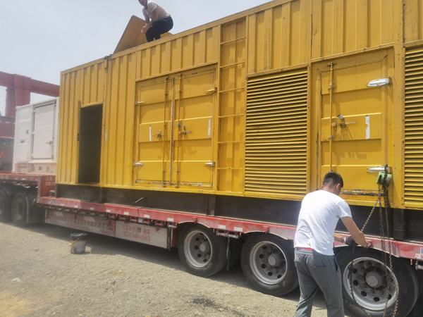 峪泉镇发电机出租100KW发电机需要什么规格的电缆线？